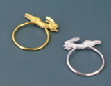 Running Bunny Ring