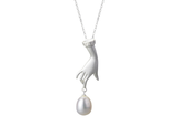 Pearl Hand Necklace