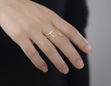 Drop Honey Fluid Dating Ring