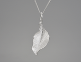 Elegant Autumn Leaf Necklace