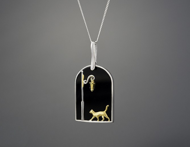 Cat under the Street Lamp Pendant