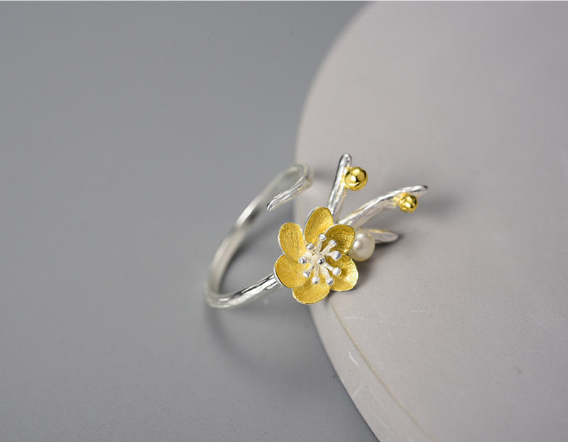 Winter Blossom and Snow Flower Ring