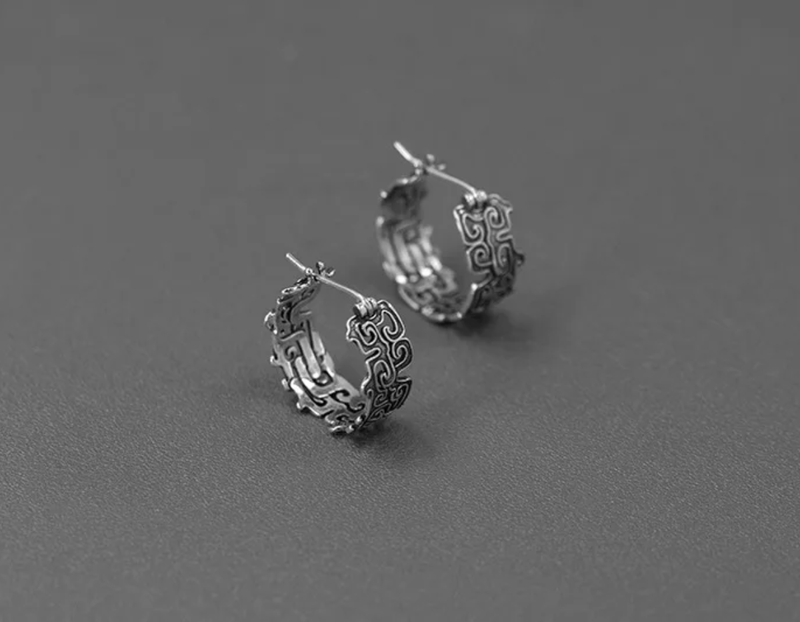 Panchi Stripe Pattern Hoop Earrings