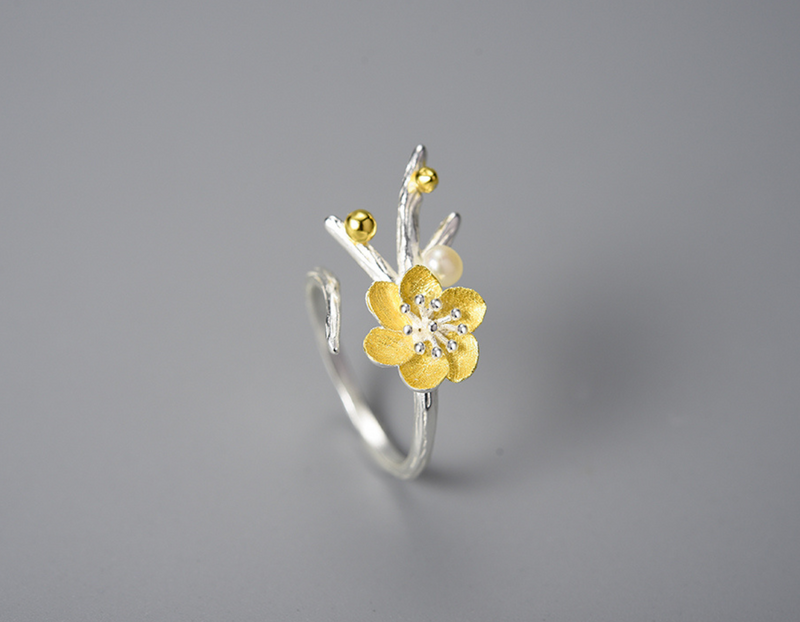 Winter Blossom and Snow Flower Ring