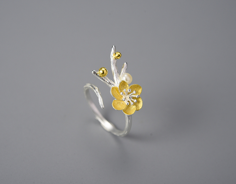 Winter Blossom and Snow Flower Ring