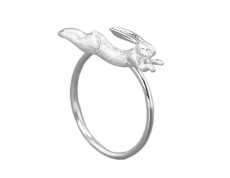 Running Bunny Ring