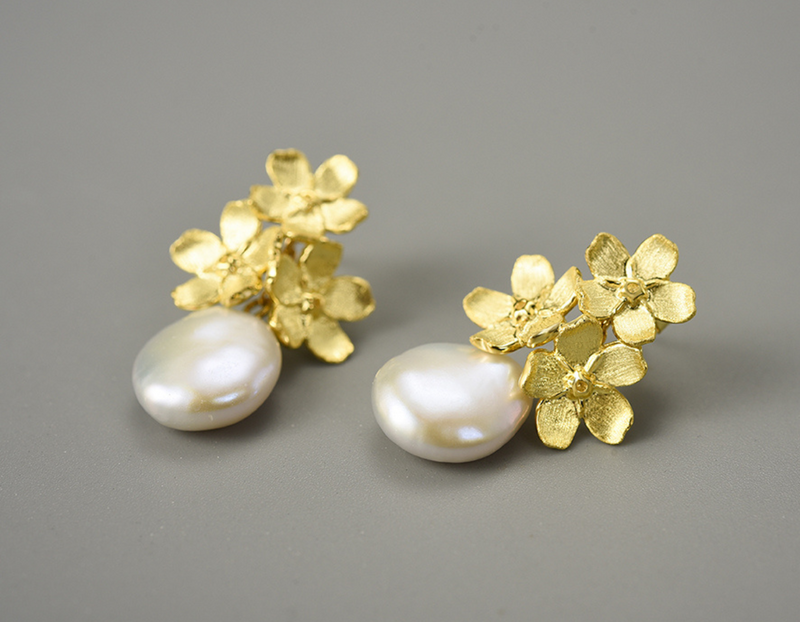 Baroque Pearl Forget-me-not Flower Dangle Earrings