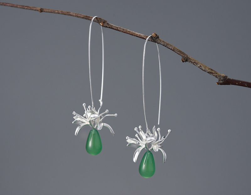 red spider lily earrings Red Spider Lily Flower Dangle Earrings – Lotus Fun