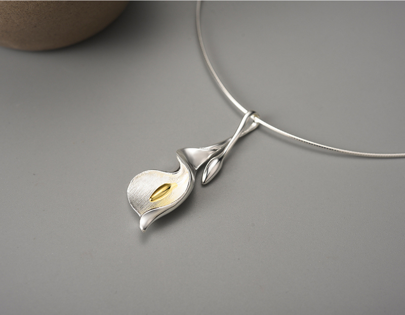 white gold calla lily necklace Calla Pendant In 925 Sterling Silver 18K Gold Plated Handmade Modern Floral Fine Jewelry Design V3-Pendant & Chain