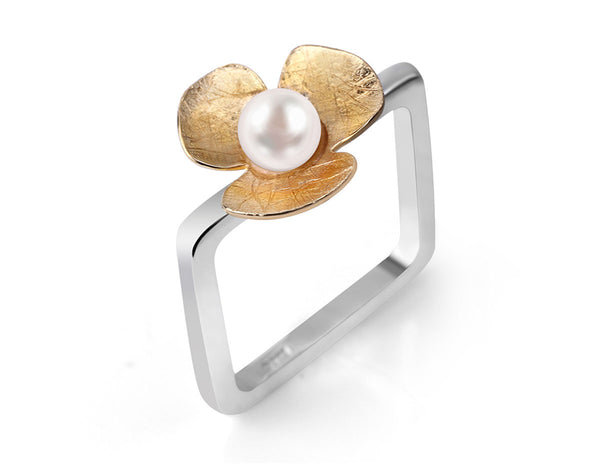Pearl Clover Ring - Lotus Fun
