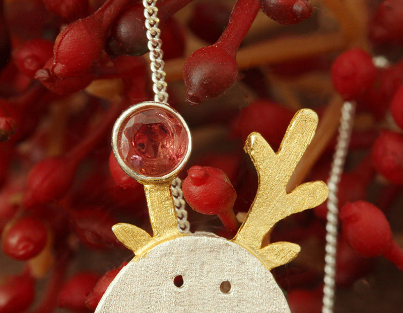 Christmas Reindeer Pendant - Lotus Fun